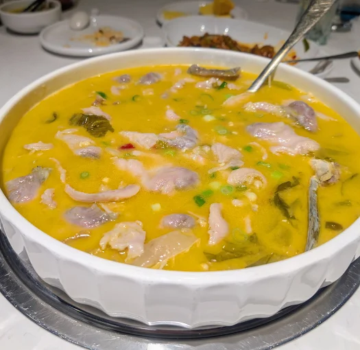 Prezentare preparate ShuYu Fish Hotpot